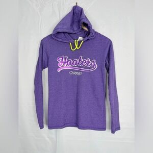 Hooters Chicago Purple Long Sleeve Hoodie Logo Graphic NWT Size Small